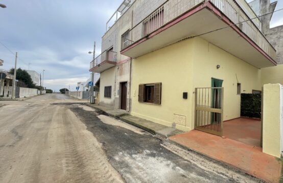 Casa in zona centrale in vendita a Torre dell'Orso